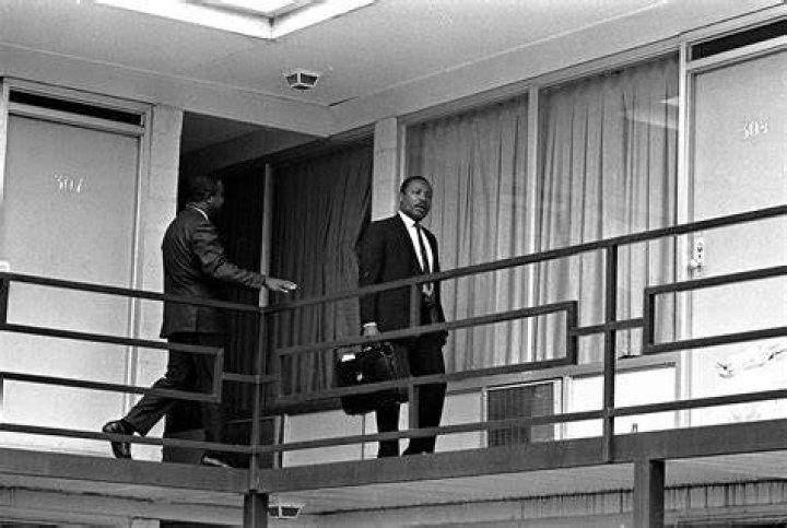 Where was MLK Jr shot?